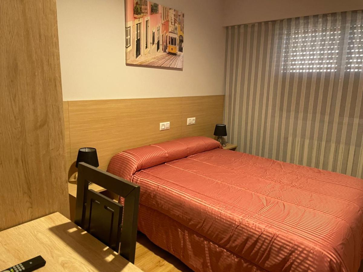 Hostal Cid 오렌세 외부 사진